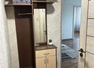 Сдается 2-комнатная квартира, 44 м2, Барнаул, улица Юрина, 122, Железнодорожный район