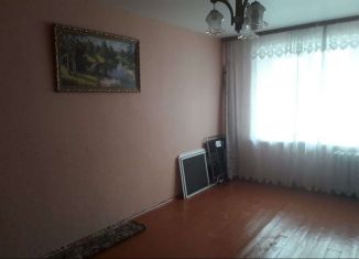 Продается трехкомнатная квартира, 61 м2, Жирновск, улица Ломоносова, 75