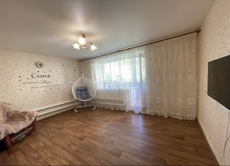 Продается пятикомнатная квартира, 85 м2, Зеленодольск, улица Комарова, 25