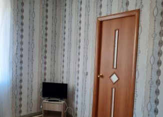 Продам двухкомнатную квартиру, 42 м2, Свердловская область, улица Каляева, 42