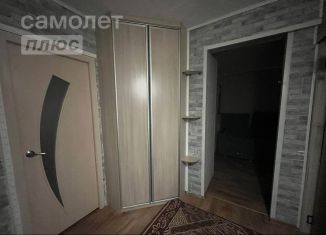Продам четырехкомнатную квартиру, 76.4 м2, Омская область, улица Багратиона, 21Г