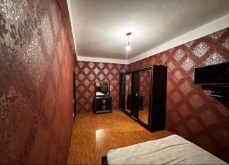 Продается 1-ком. квартира, 34 м2, Дагестан, улица Кулиева, 1