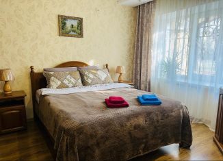 Сдача в аренду комнаты, 20 м2, Керчь, улица Орджоникидзе, 17