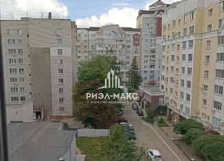 Двухкомнатная квартира на продажу, 61 м2, Брянск, Красноармейская улица, 41