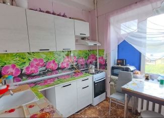 Продается трехкомнатная квартира, 69 м2, Челябинская область, улица Риты Сергеевой, 7