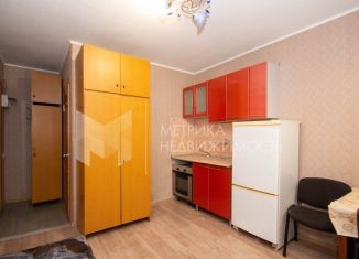 Продам квартиру студию, 16.8 м2, Тюменская область, улица Республики, 220