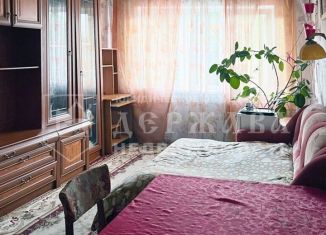 3-комнатная квартира на продажу, 62 м2, Кемерово, Волгоградская улица, 26