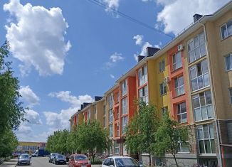 Продаю 3-ком. квартиру, 60 м2, Михайловск, улица Владислава Листьева, 3