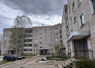 Продажа трехкомнатной квартиры, 61 м2, Кировская область, Речная улица