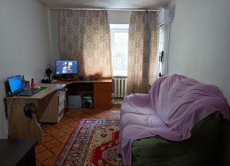 3-комнатная квартира на продажу, 52.4 м2, Котельниково, Советская улица, 8