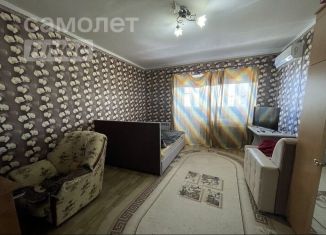 Продается 3-ком. квартира, 75.9 м2, Астрахань, улица Куликова, 62