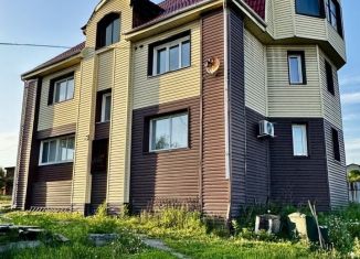 Продается дом, 350 м2, Новокузнецк, Вятская улица, 31