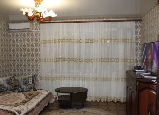 Продажа 4-комнатной квартиры, 90 м2, станица Новотитаровская, Красноармейская улица, 41