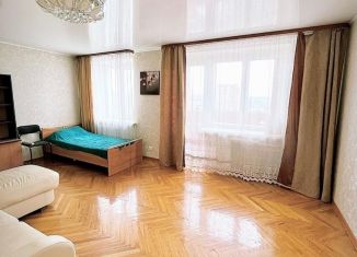 2-комнатная квартира на продажу, 56 м2, Республика Башкортостан, улица Комарова, 12