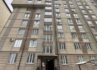 Продажа 3-ком. квартиры, 104 м2, Нальчик, улица Шарданова, 46Г
