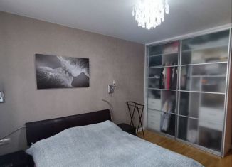 Продаю двухкомнатную квартиру, 49.3 м2, Ульяновск, улица Радищева, 143к2