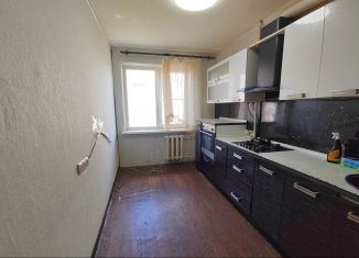 Продается четырехкомнатная квартира, 77.1 м2, Калужская область, улица Строителей