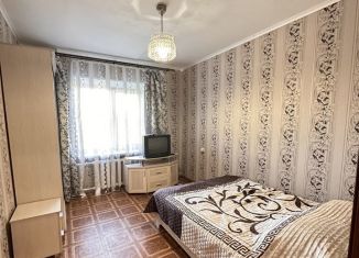 Сдача в аренду 3-ком. квартиры, 86 м2, Кстово, Кстовская улица, 11