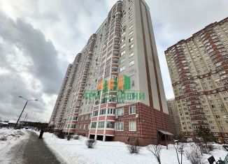 Продается 1-ком. квартира, 39 м2, Балашиха, улица Дмитриева, 4