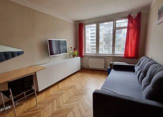 2-комнатная квартира на продажу, 47 м2, Санкт-Петербург, Белградская улица, 26к5, метро Бухарестская
