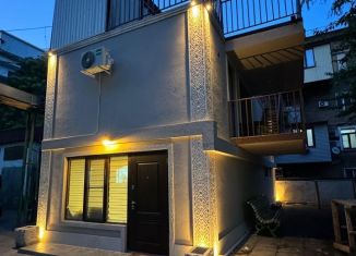 Продам помещение свободного назначения, 100 м2, Махачкала, улица Буйнакского, 8, Советский район