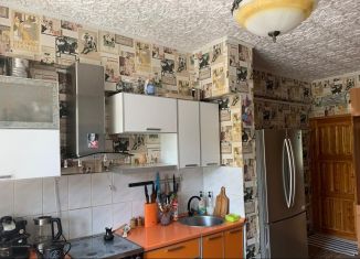 Продажа 3-ком. квартиры, 86 м2, посёлок городского типа Чульман, улица Островского, 18Б