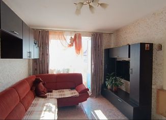 Продаю 1-комнатную квартиру, 32.5 м2, Кохма, улица Александра Кувшинова, 1