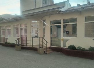 Продается торговая площадь, 50 м2, Армавир, улица Свердлова, 71/1