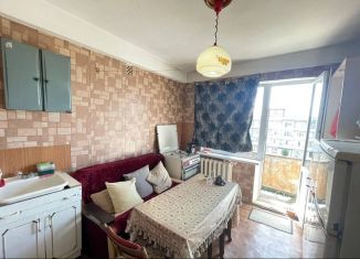 Продается 4-комнатная квартира, 100 м2, Дагестан, проспект Имама Шамиля, 24