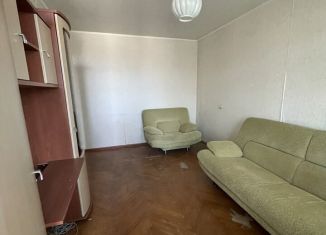 Продаю 1-комнатную квартиру, 30 м2, Армавир, улица имени Маршала Жукова, 126