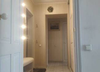 Продам 2-ком. квартиру, 46.7 м2, Саратов, Соколовая улица