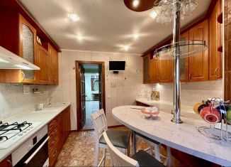 Продажа 4-ком. квартиры, 80 м2, Сочи, Пластунская улица, 34, микрорайон Ареда