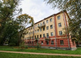 Продам 3-ком. квартиру, 72.3 м2, Пушкин, Павловское шоссе, 39