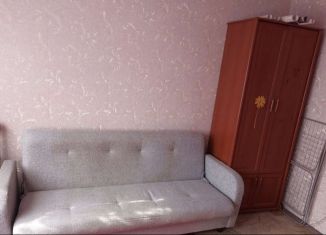 Сдаю в аренду однокомнатную квартиру, 18 м2, Кемеровская область, проспект Ленина, 137Б