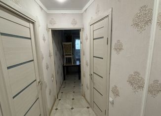 Сдам 2-комнатную квартиру, 45 м2, Северная Осетия, улица Мира, 30