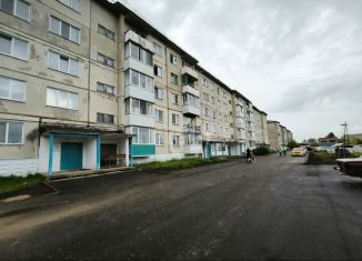 Продажа 2-комнатной квартиры, 51.9 м2, поселок городского типа Козулька, Советская улица, 33