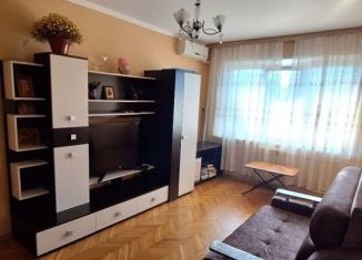 Аренда 1-комнатной квартиры, 35 м2, Краснодарский край, улица Калинина, 37