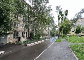 Продам двухкомнатную квартиру, 43 м2, Тюменская область, Барнаульская улица, 34