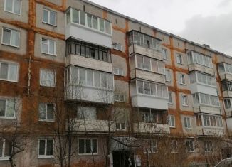 Продается двухкомнатная квартира, 50.2 м2, Свердловская область, Выйская улица, 58