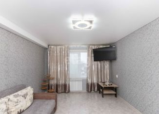 Продается 3-комнатная квартира, 60 м2, Ишим, улица Корушина, 11