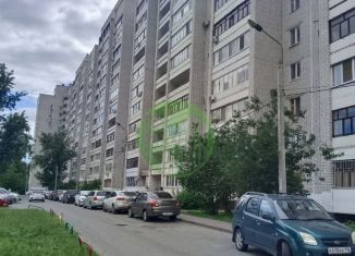 Продам однокомнатную квартиру, 45 м2, Казань, проспект Ямашева, Ново-Савиновский район