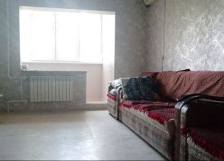 Сдаю двухкомнатную квартиру, 60 м2, Астраханская область, Магистральная улица, 36