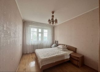 Продажа трехкомнатной квартиры, 62.5 м2, деревня Плетенёвка, Школьная улица, 2