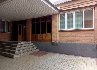 Дом на продажу, 350 м2, Малгобек, площадь Келигова