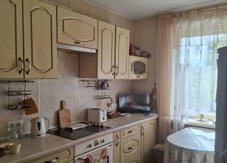 Сдаю в аренду 2-ком. квартиру, 50 м2, Кронштадт, улица Станюковича, 6
