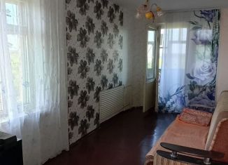 2-ком. квартира в аренду, 42 м2, Новоалтайск, Прудская улица, 21