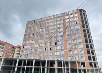 Продаю однокомнатную квартиру, 39.1 м2, Нальчик, улица Ахохова, 100, район Центр