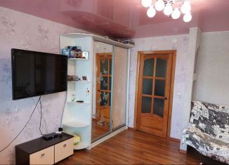 Продается 2-комнатная квартира, 48.7 м2, посёлок городского типа Вахруши, улица Герцена