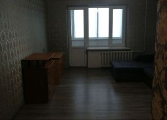 Сдаю в аренду 2-комнатную квартиру, 52 м2, станица Каневская, улица Гагарина, 13