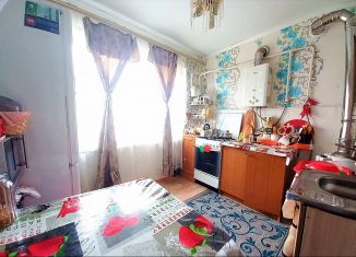 Продаю 4-комнатную квартиру, 100.8 м2, Славянск-на-Кубани, Пионерская улица, 28